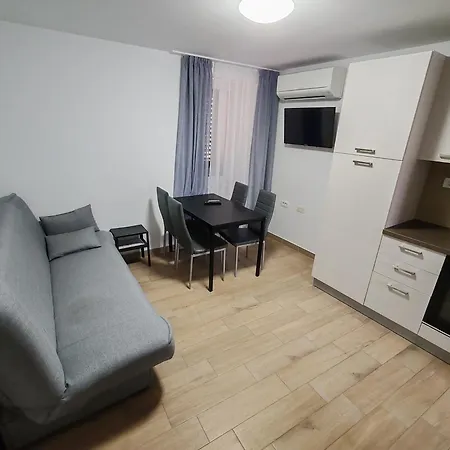 Lina Apartament Koper